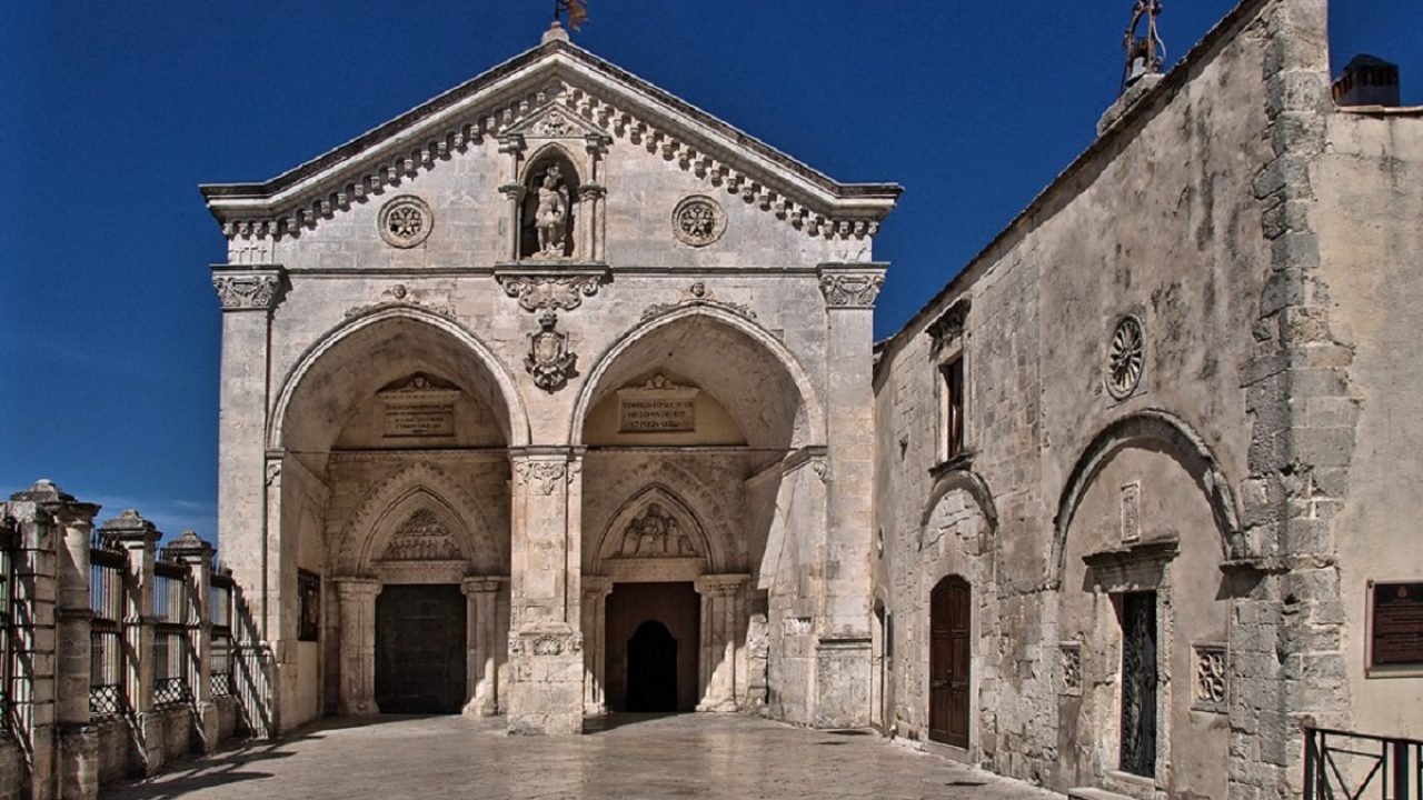 057. Monte S. Angelo - Basilica di San Michele